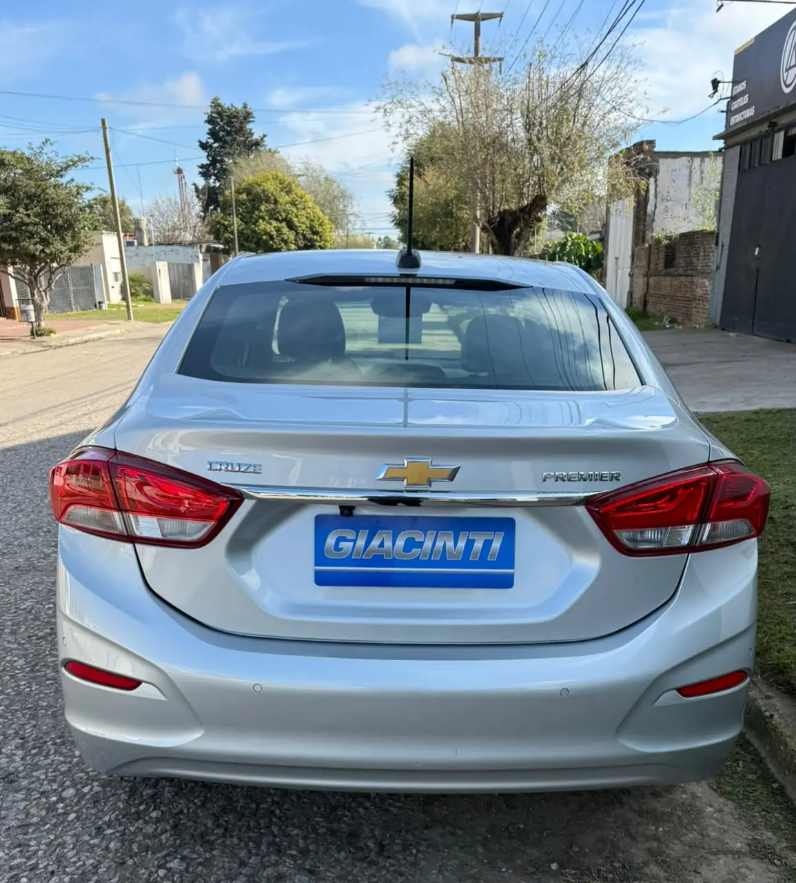 
								CHEVROLET CRUZE PREMIER 2021 110.700Km completo									