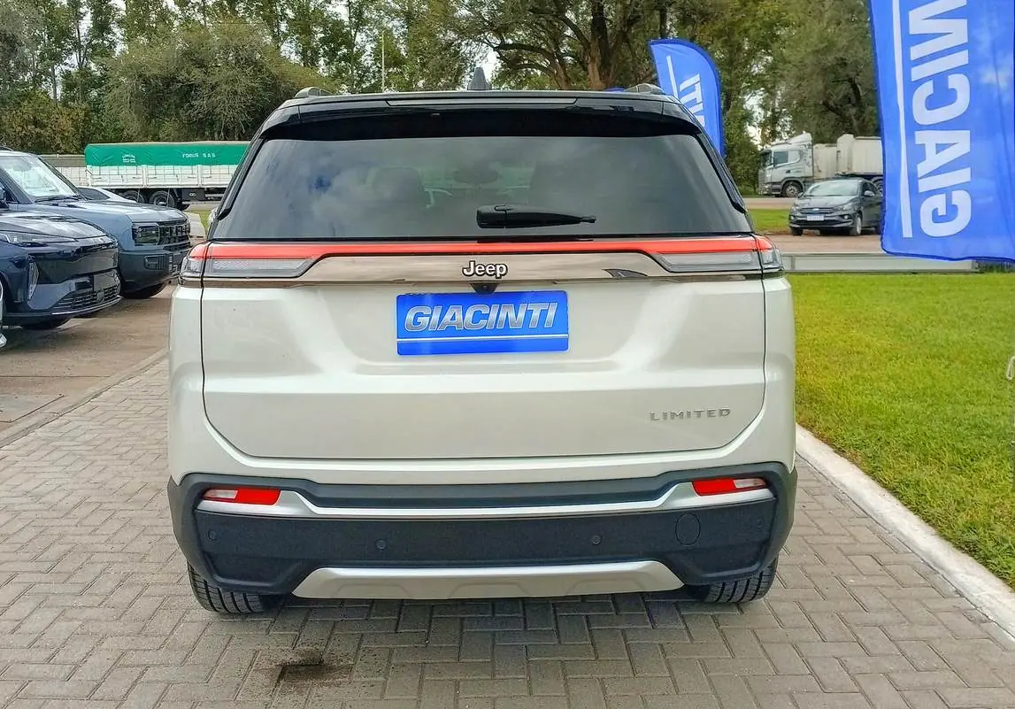
								Jeep Commander completo									