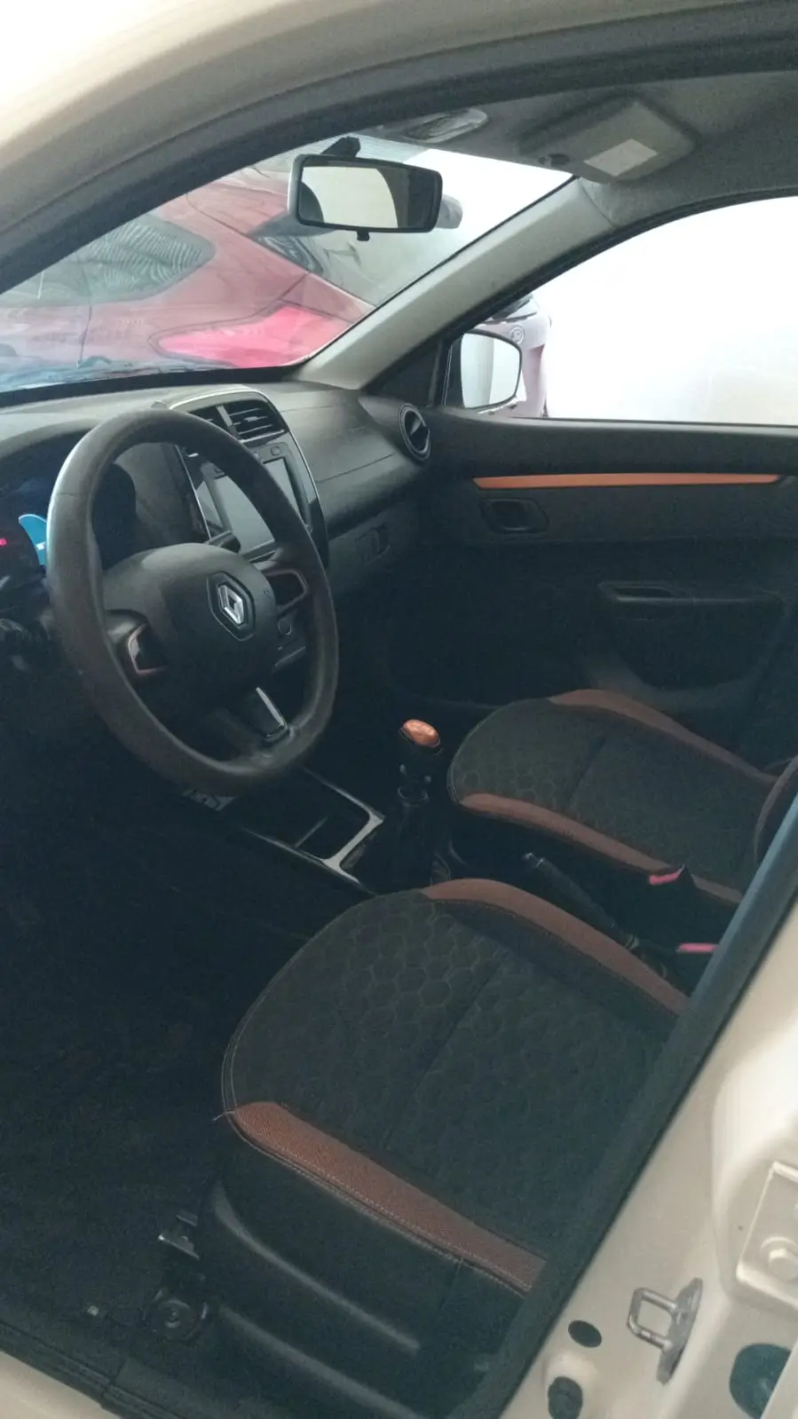 
								RENAULT KWID OUTSIDER 2021 80.000Km completo									