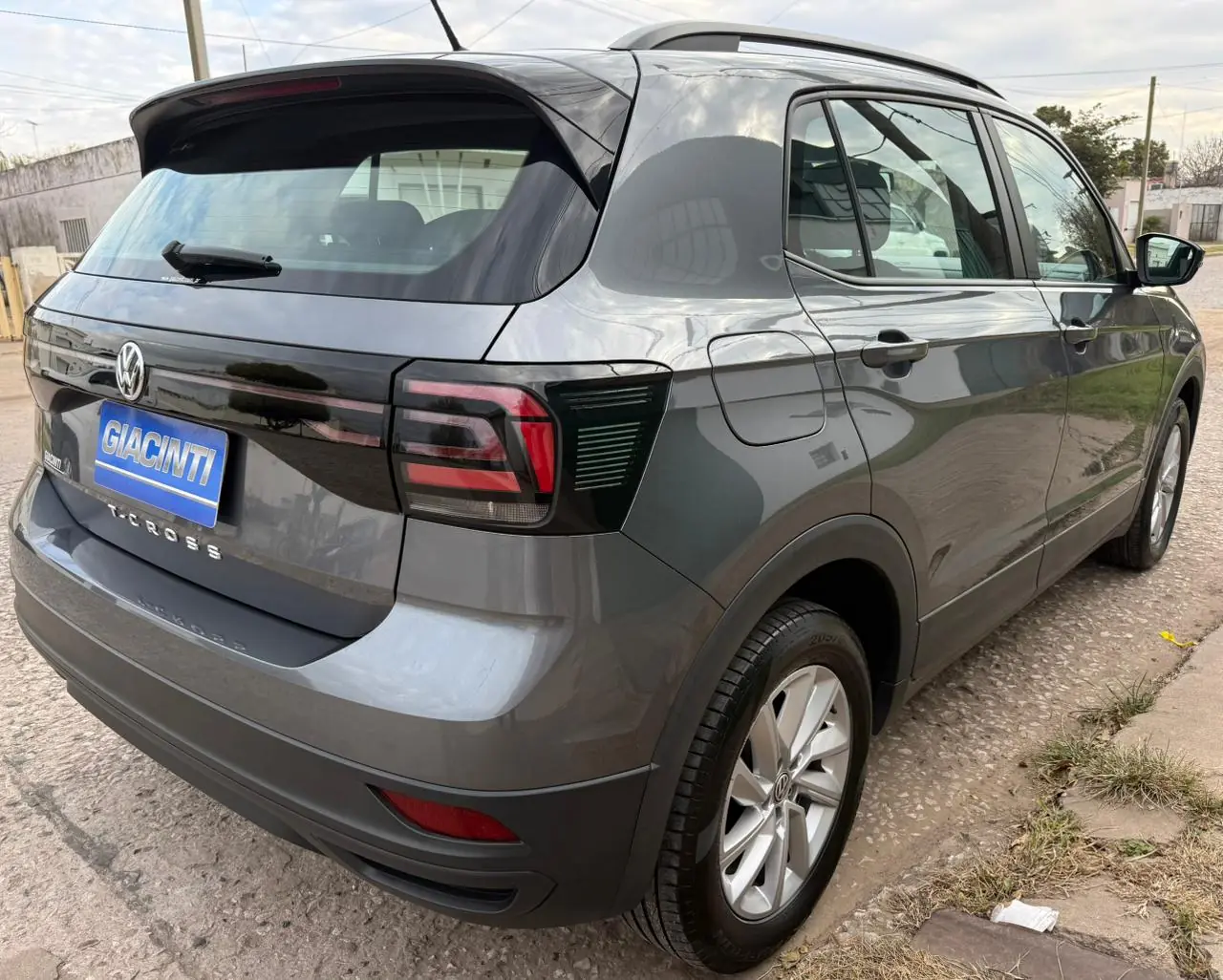 
								VOLKSWAGEN T CROSS 2021 completo									