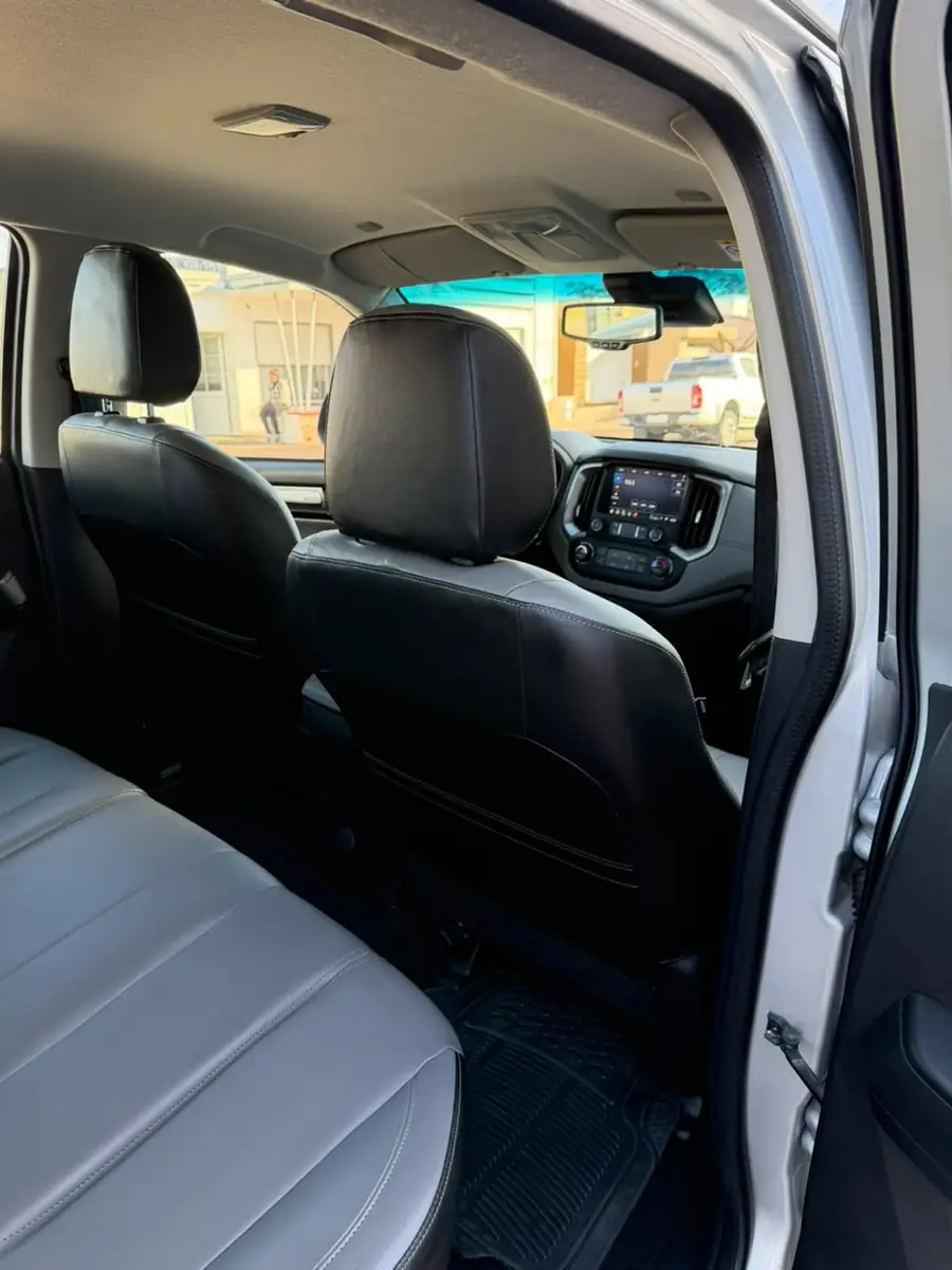 
								CHEVROLET S-10 LTZ CAB. DOBLE 2.8L 2021 completo									
