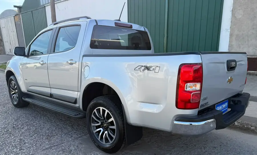 
								CHEVROLET S-10 LTZ CAB. DOBLE 2.8L 2021 completo									