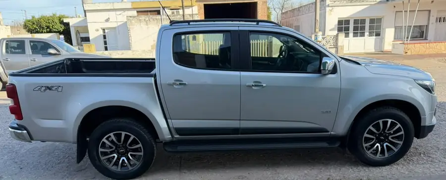 
								CHEVROLET S-10 LTZ CAB. DOBLE 2.8L 2021 completo									