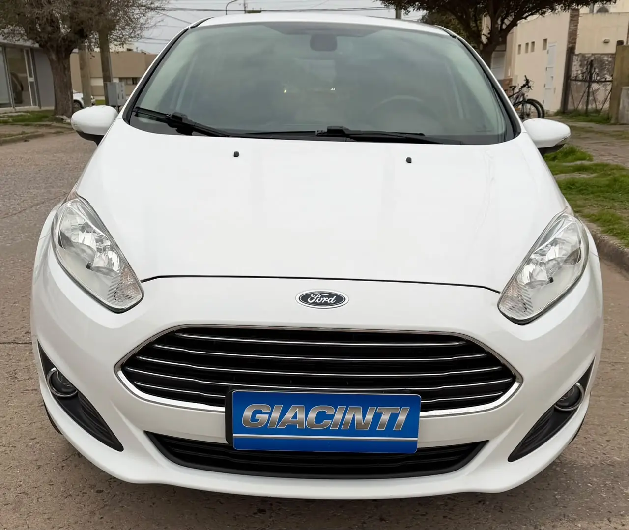 
								FORD FIESTA KINETIC TITANIUM 1.6L 2014 completo									