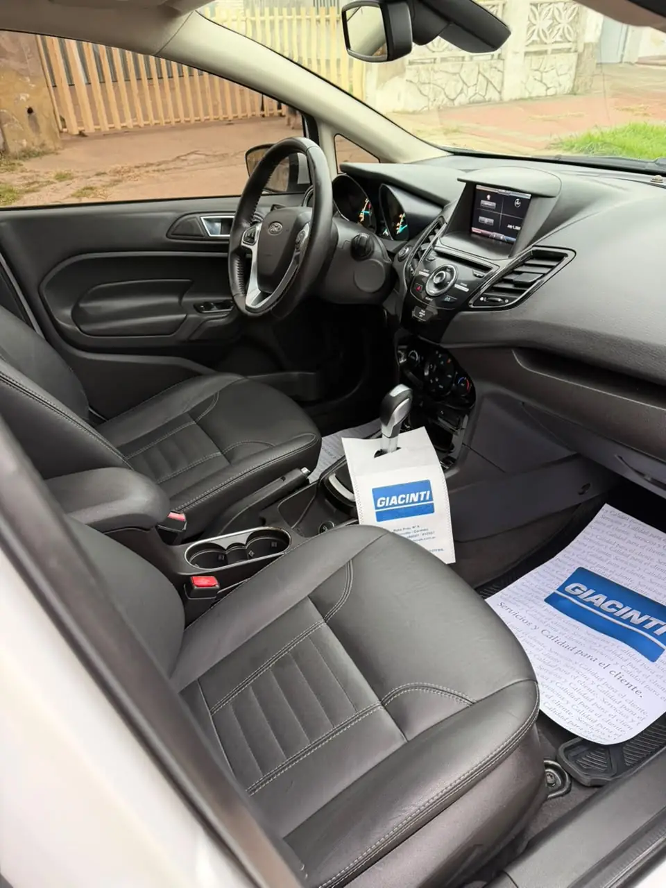 
								FORD FIESTA KINETIC TITANIUM 1.6L 2014 completo									