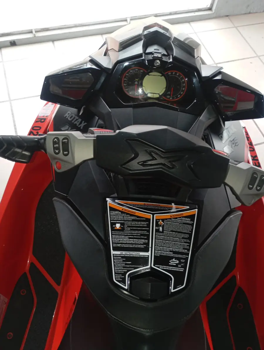 
								MOTO-AGUA – SEADOO RXPX 300 RS CON TRAILER 92Hs 2017 completo									