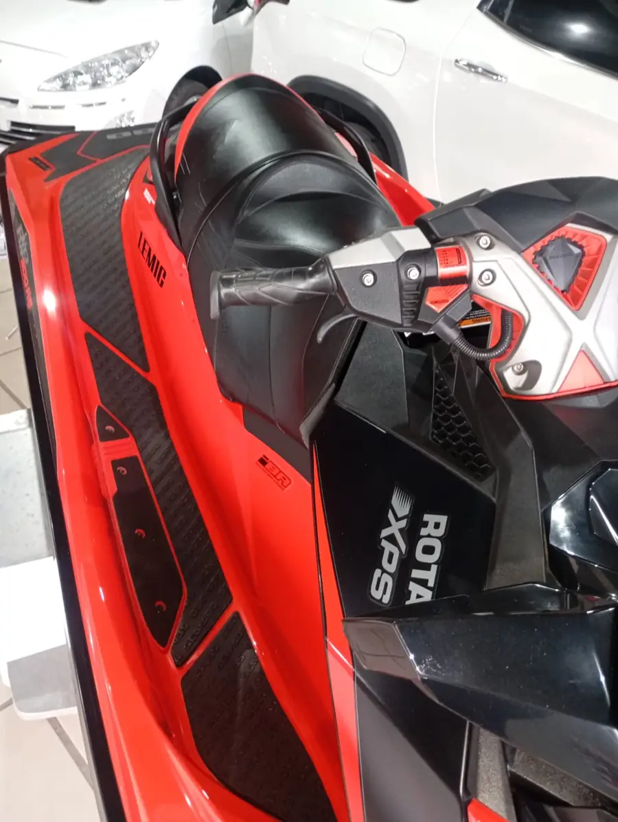 
								MOTO-AGUA – SEADOO RXPX 300 RS CON TRAILER 92Hs 2017 completo									