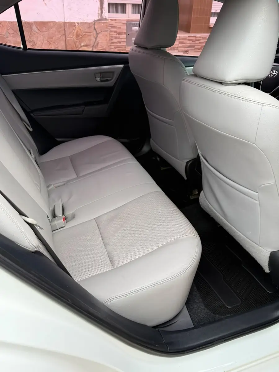 
								TOYOTA COROLLA XE I 1.8L 2017 completo									