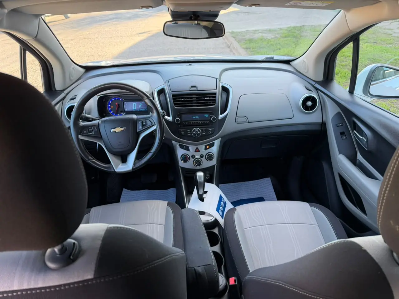 
								CHEVROLET TRACKER LTZ 1.8 2014 completo									
