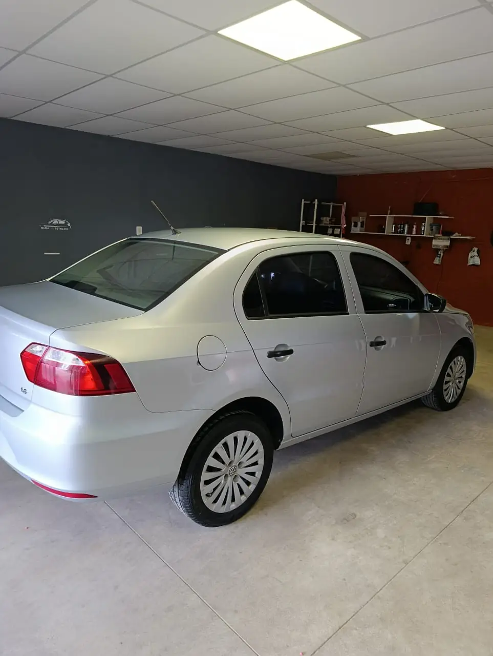 
								VOLKSWAGEN VOYAGE CONFORTLINE 1.6L 2013 completo									