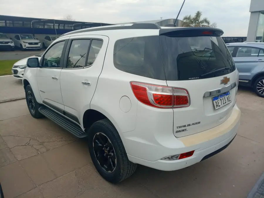 
								CHEVROLET TRAILBLAZER 2.8L 2021 completo									
