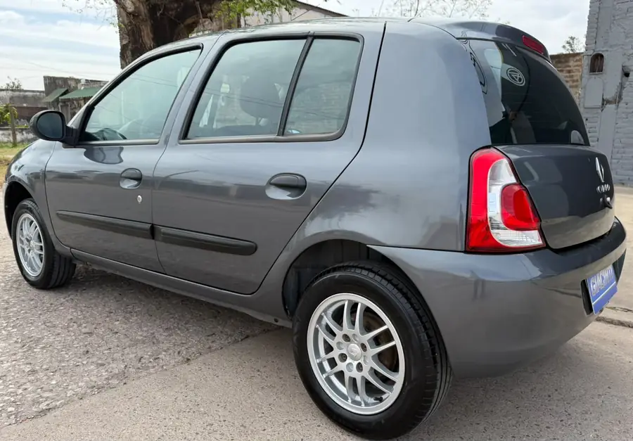 
								RENAULT CLIO MIO CONFORT 5P 1.2L 2016 completo									