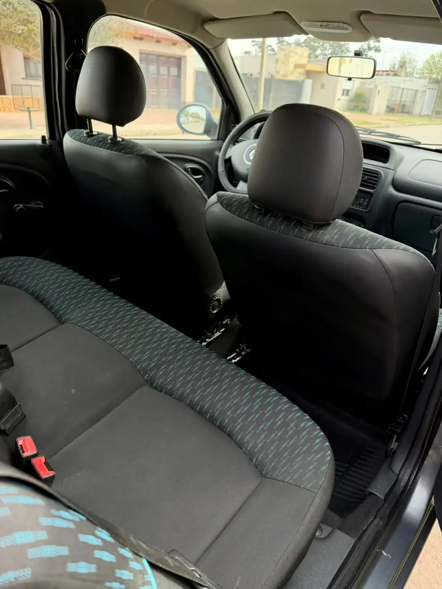 
								RENAULT CLIO MIO CONFORT 5P 1.2L 2016 completo									