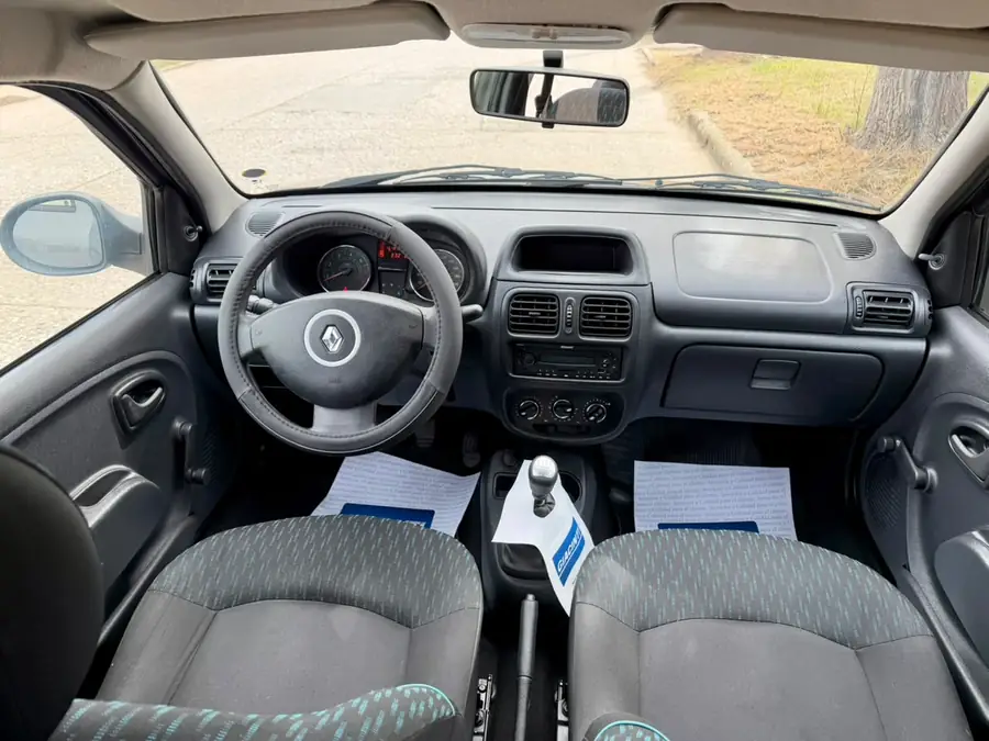 
								RENAULT CLIO MIO CONFORT 5P 1.2L 2016 completo									