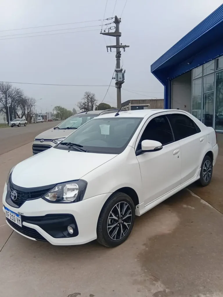 TOYOTA ETIOS XLS 1.5L 2022