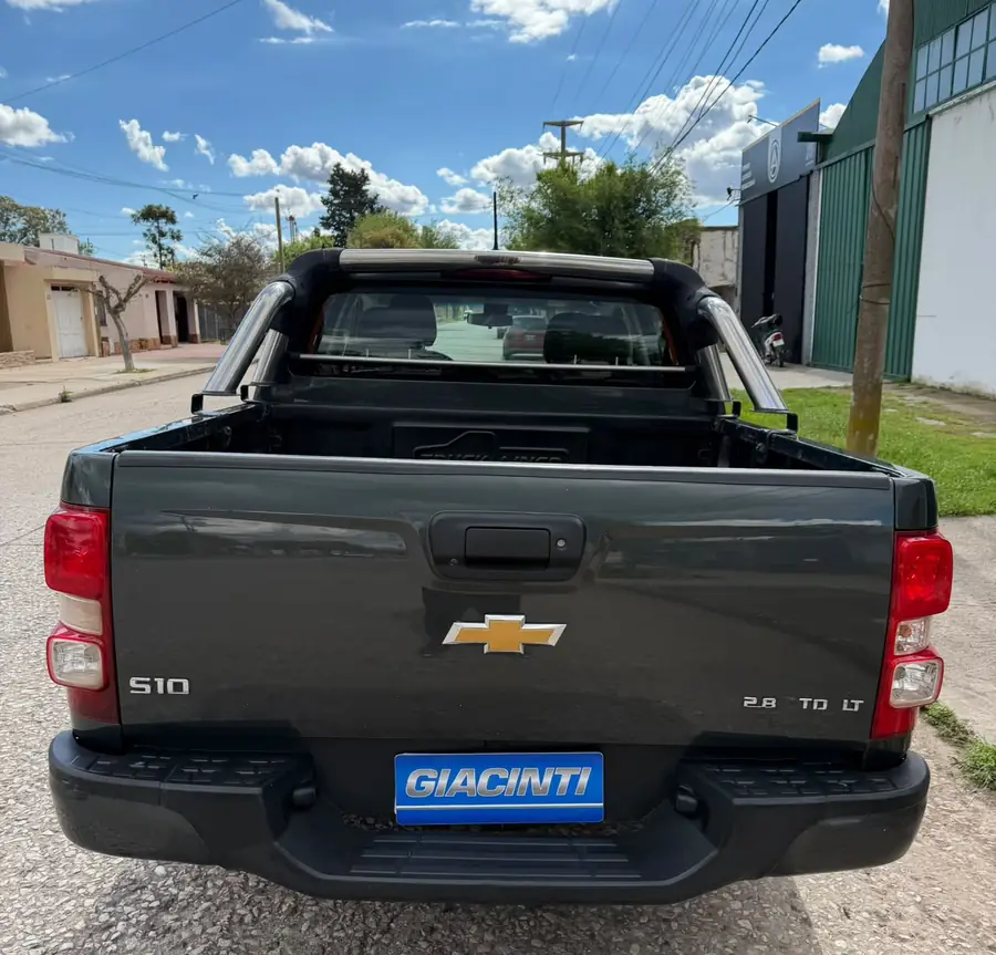 
								CHEVROLET S-10 CAB. DOBLE LT 2.8L 2021 completo									
