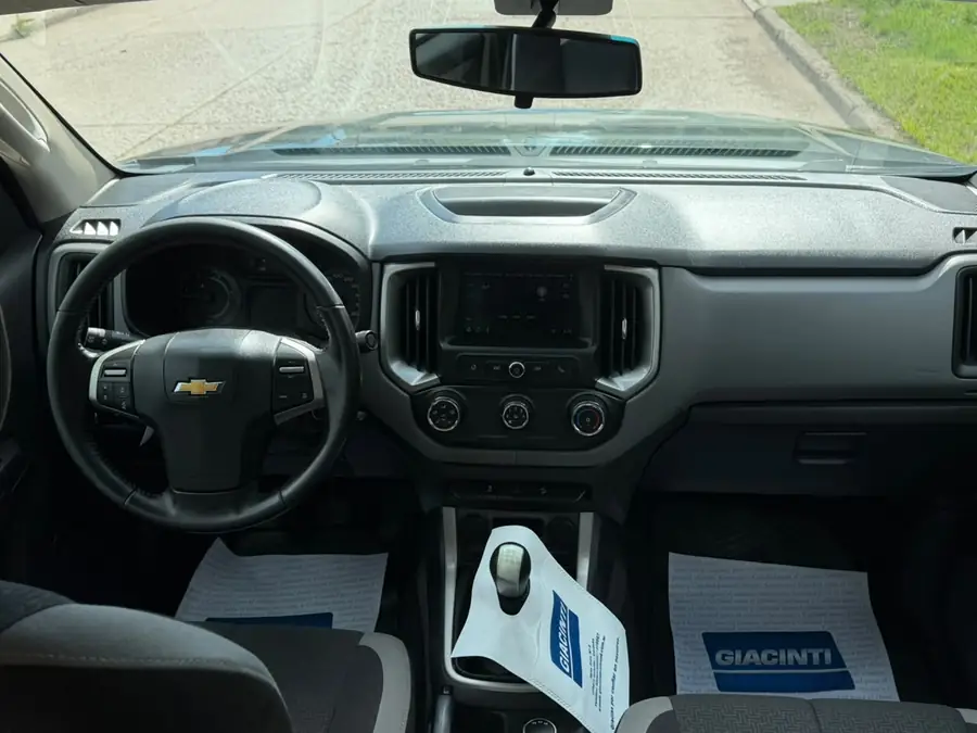 
								CHEVROLET S-10 CAB. DOBLE LT 2.8L 2021 completo									