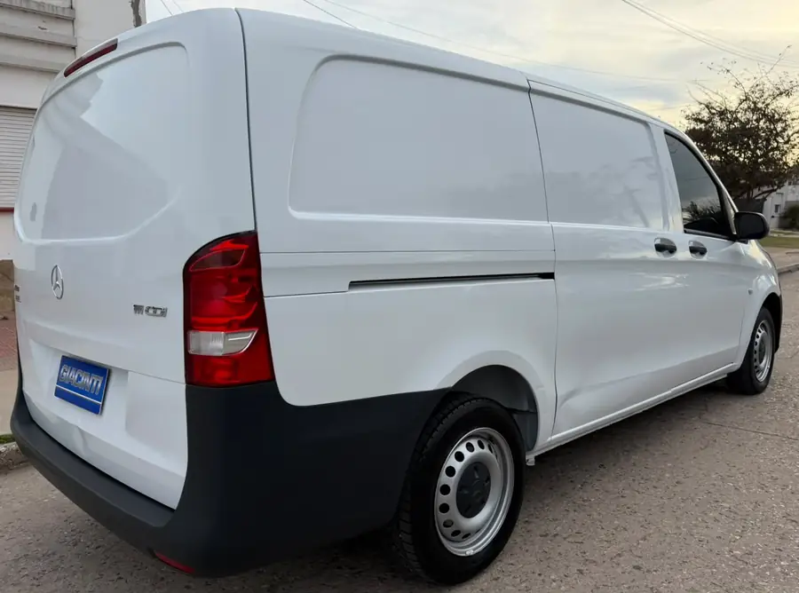 
								MERCEDES BENZ VITO FURGON 1.6L 2018 completo									