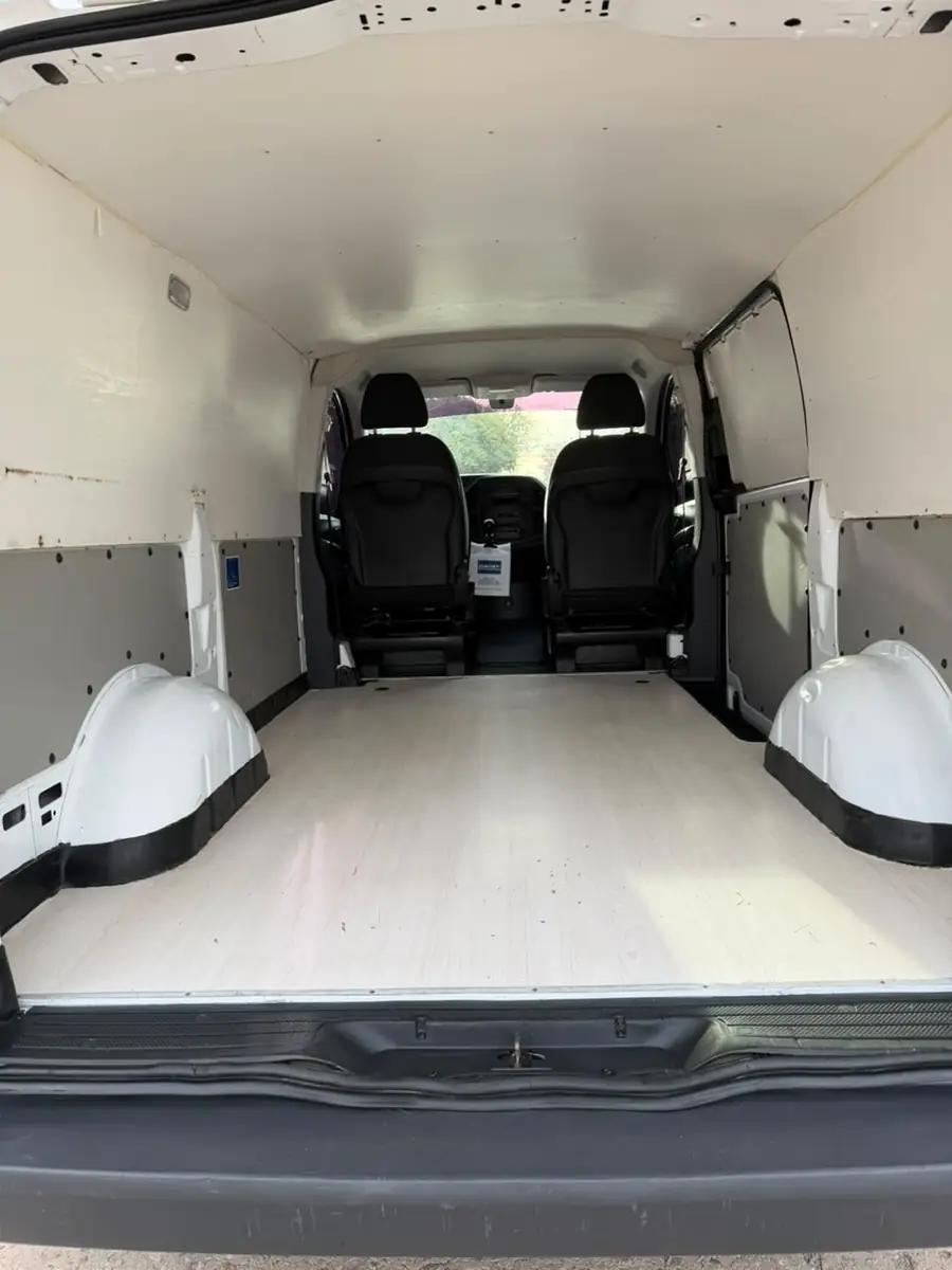 
								MERCEDES BENZ VITO FURGON 1.6L 2018 completo									