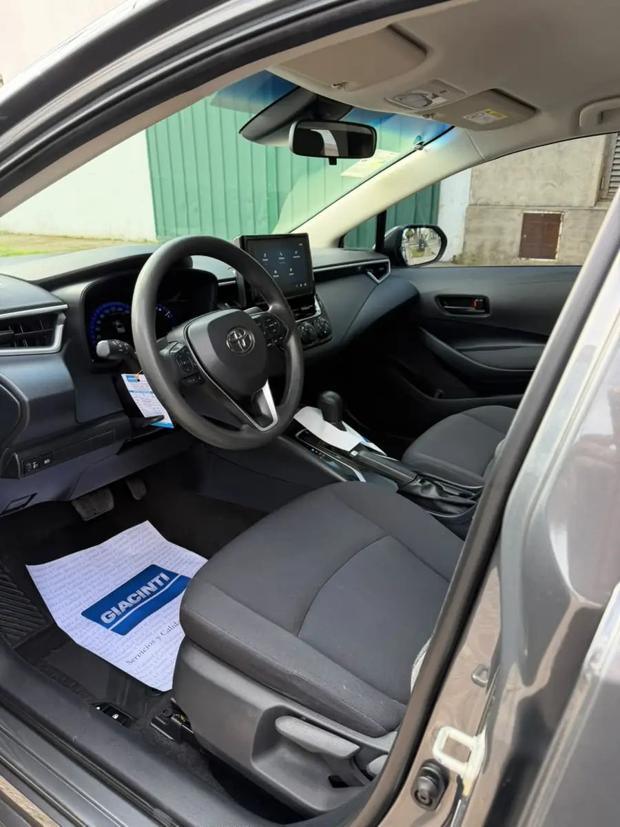 
								TOYOTA COROLLA XLI 2.0L 2024 completo									